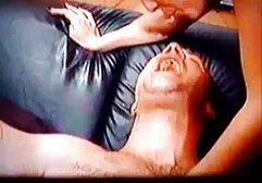 Gangbanged burro filme pornô violento gangster jovem