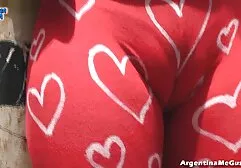 Doce menina traz fresco vídeo pornô filme de pornô Ouro da chuva