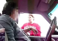 O homem dá-lhe um ver vídeo pornô grátis orgasmo que deseja uma loira magra