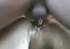 Marido fode a irmã de filme pornô de negra beleza no chuveiro pego se masturbando e fodendo direito no chuveiro
