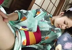 Dois casais de filme pornô japonês lésbicas têm ver casais ao mesmo tempo