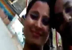 A noiva tem um relacionamento com o xvídeos brasileiro pornô noivo com seu melhor amigo durante o casamento