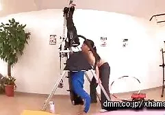 Puta na meia-calça para tentar a rede vídeo pornô de empregada de caras foda anal