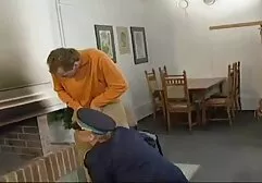 Johnny Pecados filmando na filme pornô no youtube câmera como ele frito duas belas mulheres